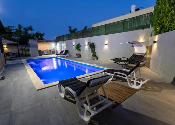 Yalarent Caesar'S Villa With Private Pool Eilat