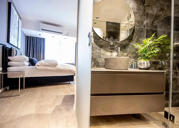 Tel Aviv Vacation Apartments