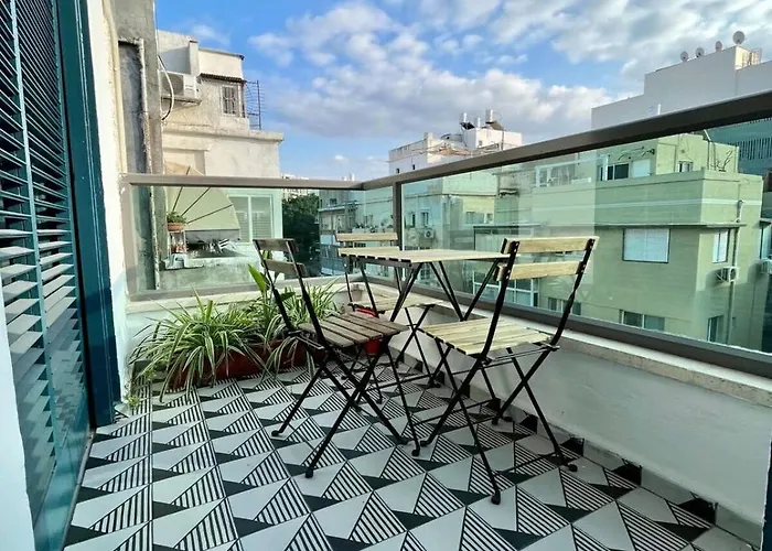 Designed Apartments 4 Rooms Visionary Apartments Tel Aviv