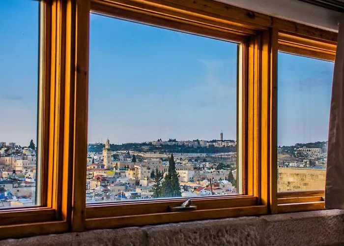 Into Jerusalem Heart che accetta animali