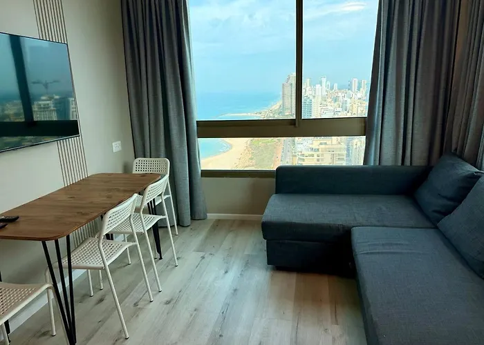 Sea Breeze Apartments Netanya
