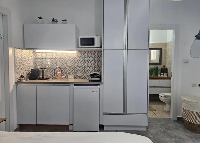 Studio Caroline Eilat