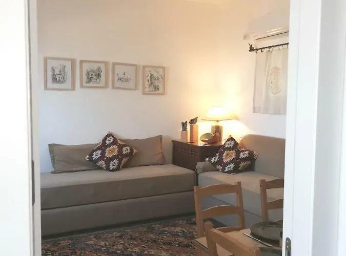 Pet friendly The Potter'S House Overlooking The Bay Of Haifa